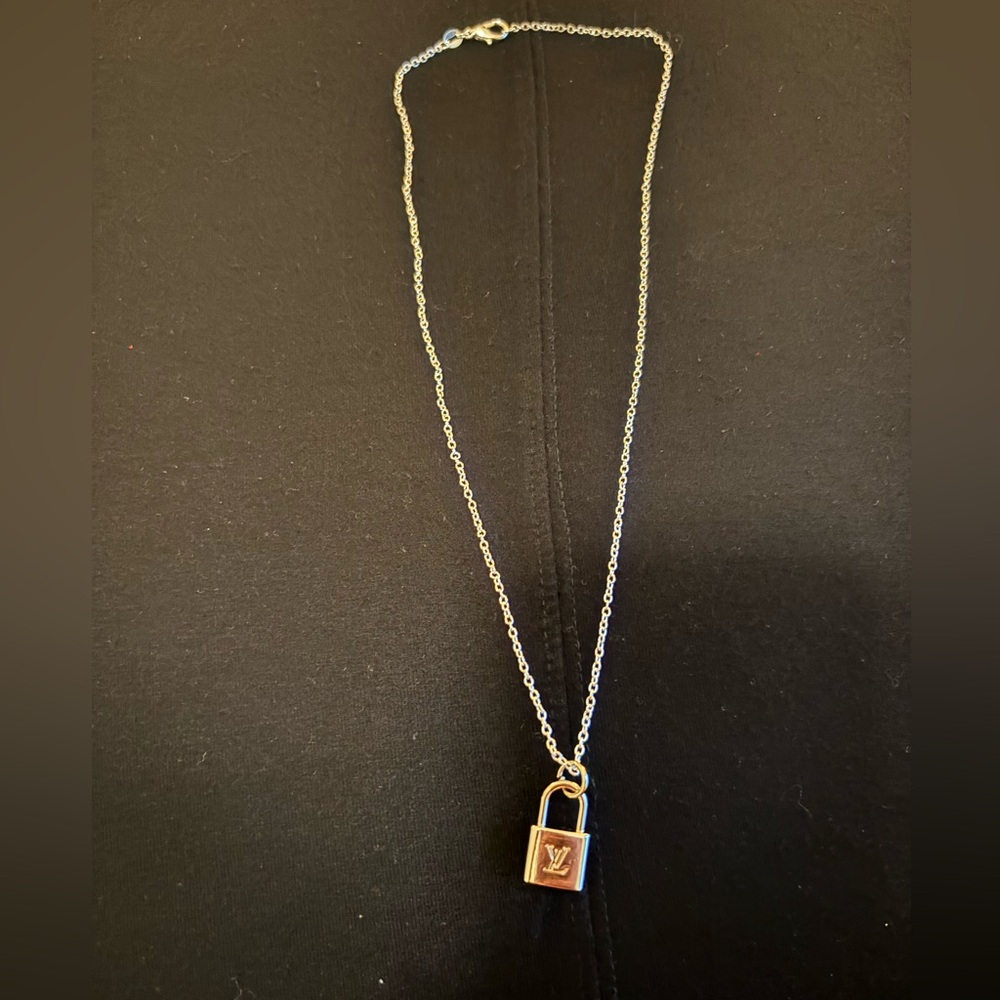 Mini lock pendant necklace